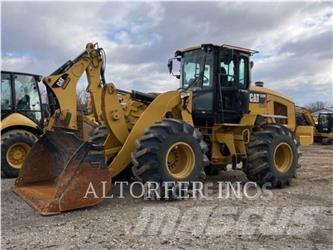 CAT 938M Iekrāvēji uz riteņiem