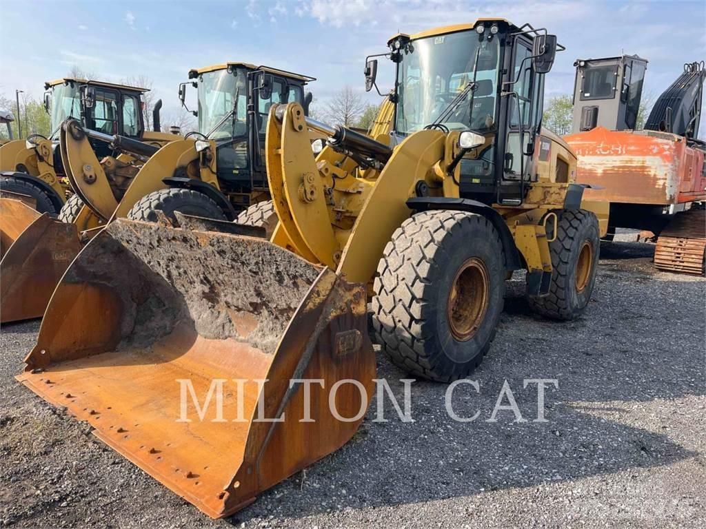 CAT 938M 2V Iekrāvēji uz riteņiem