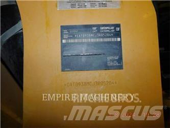 CAT 938M FC Iekrāvēji uz riteņiem