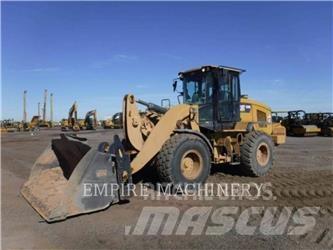 CAT 938M FC Iekrāvēji uz riteņiem
