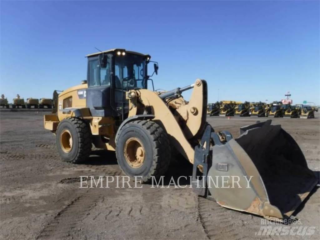 CAT 938M FC Iekrāvēji uz riteņiem