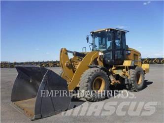 CAT 938M FC Iekrāvēji uz riteņiem