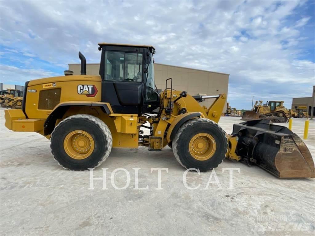 CAT 938M ISO Iekrāvēji uz riteņiem