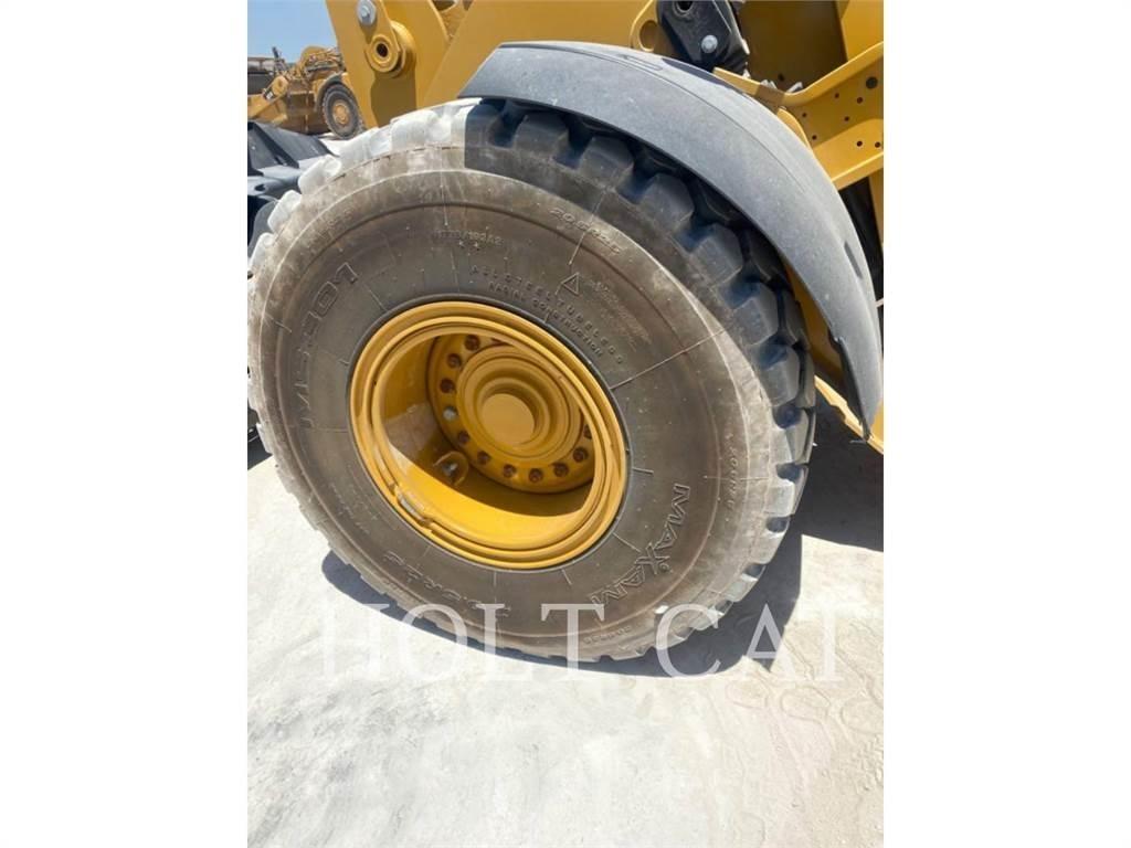 CAT 938M QC Iekrāvēji uz riteņiem