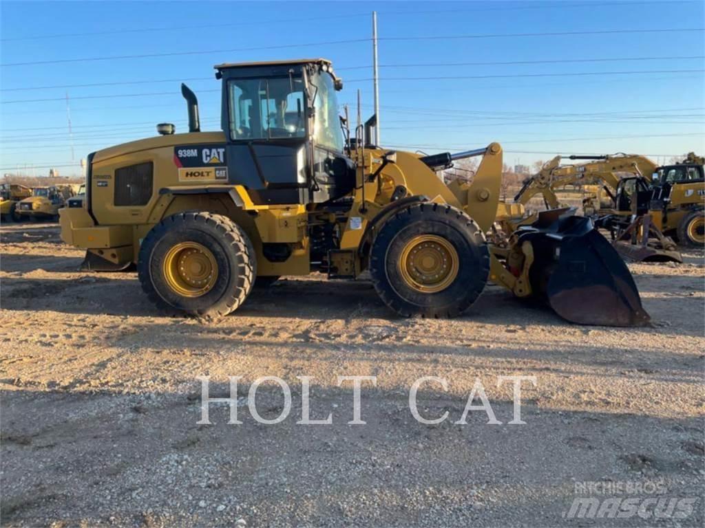 CAT 938M QC Iekrāvēji uz riteņiem