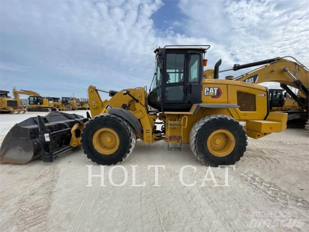 CAT 938M QC Iekrāvēji uz riteņiem
