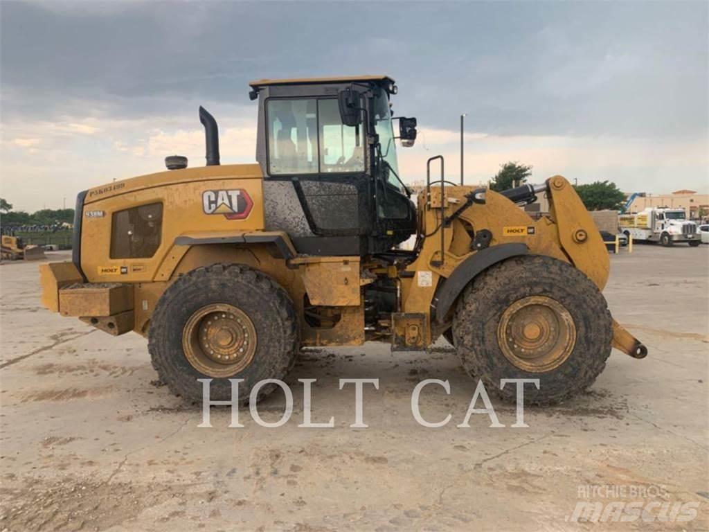 CAT 938M QC Iekrāvēji uz riteņiem