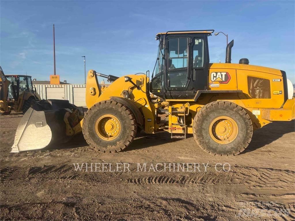 CAT 938M QC Iekrāvēji uz riteņiem