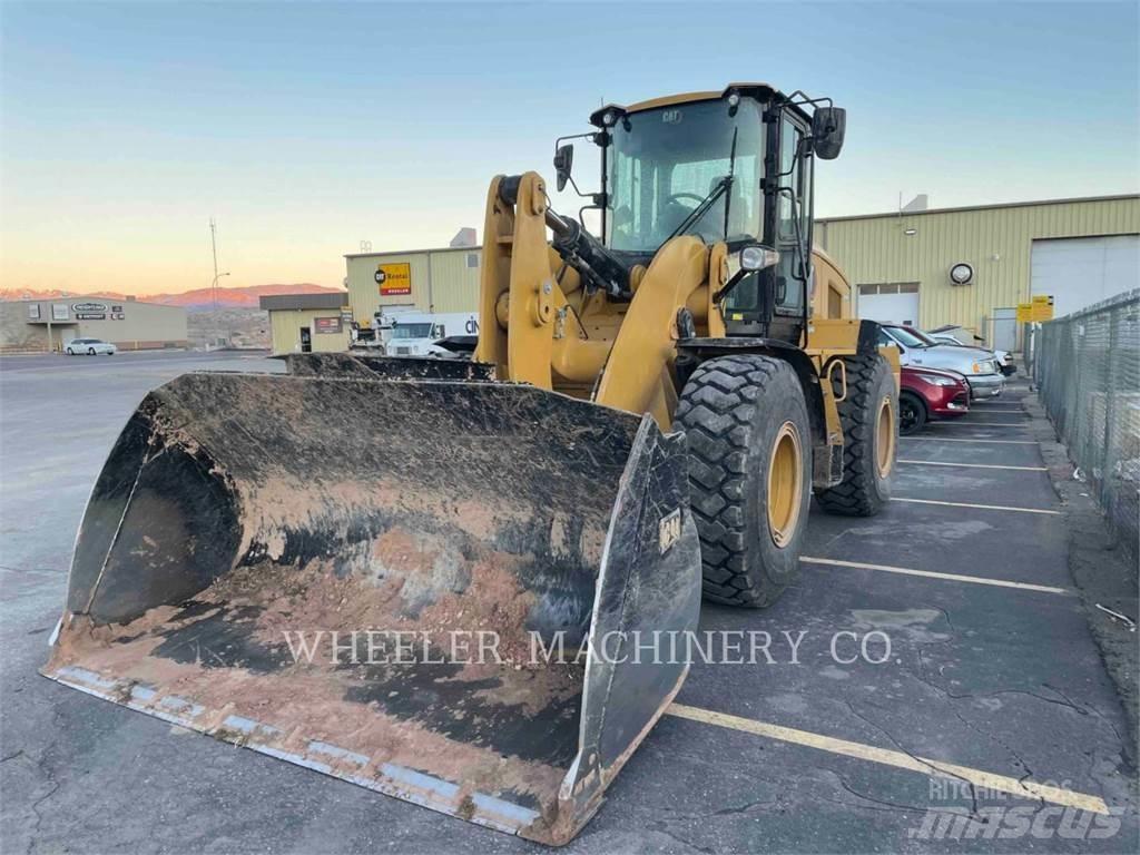 CAT 938M QC Iekrāvēji uz riteņiem