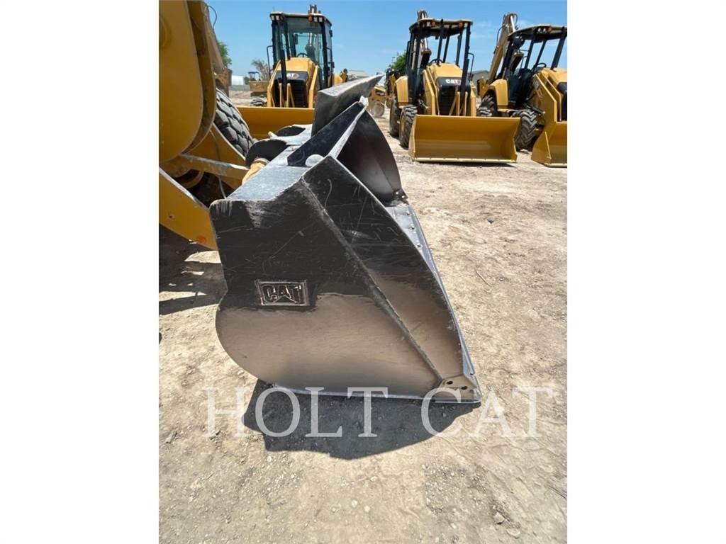 CAT 938M QC Iekrāvēji uz riteņiem