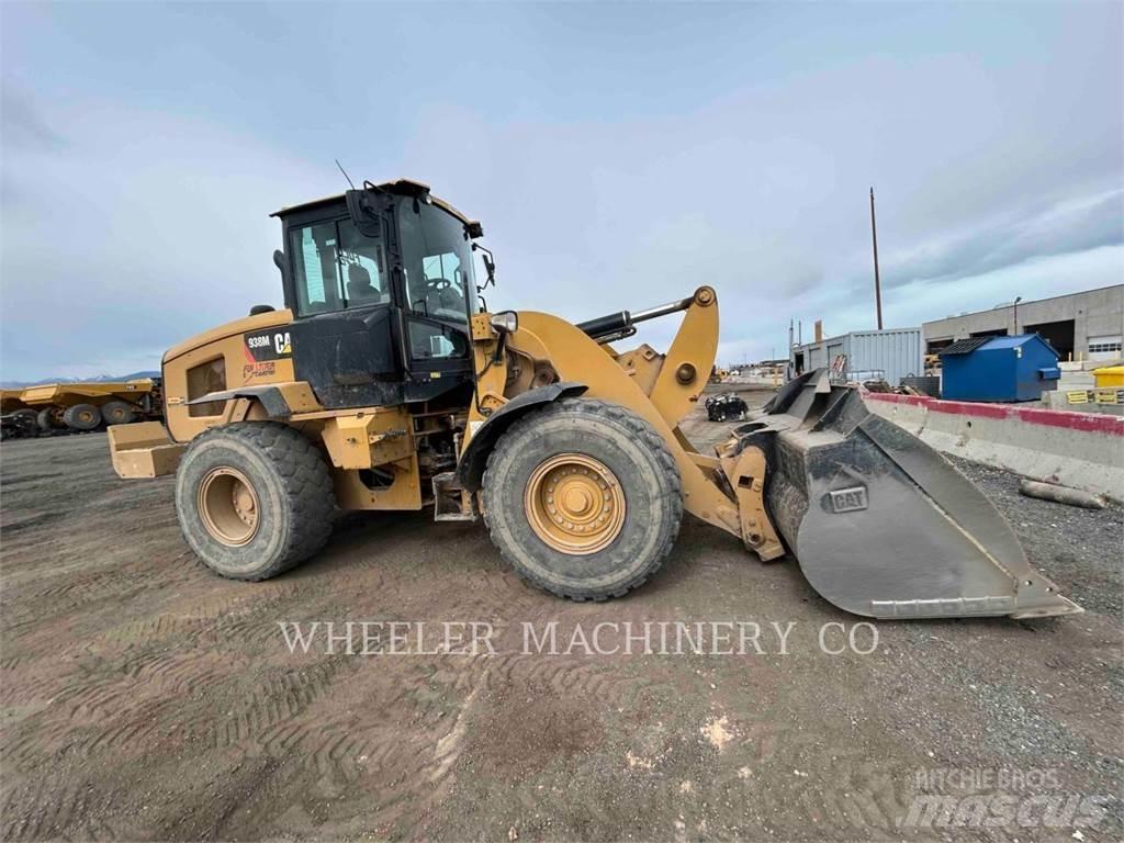 CAT 938M QC Iekrāvēji uz riteņiem