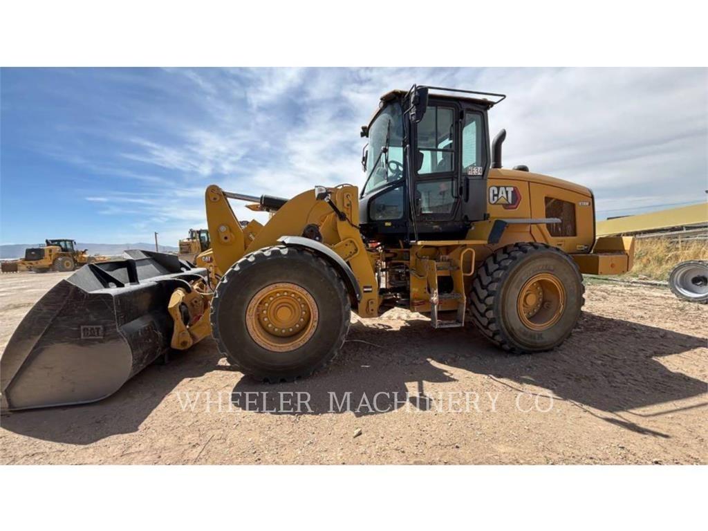 CAT 938M QC Iekrāvēji uz riteņiem
