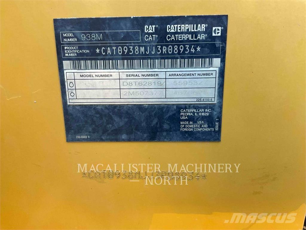 CAT 938M RQ Iekrāvēji uz riteņiem