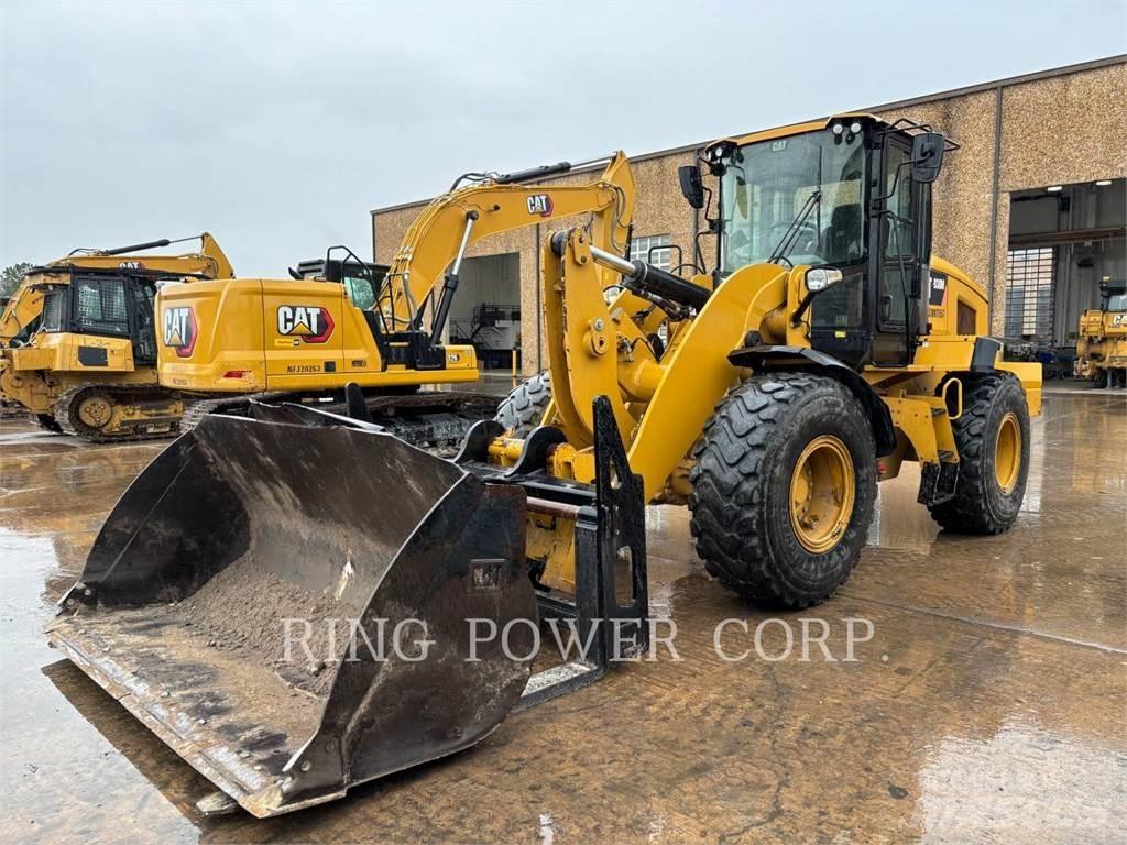 CAT 938MQC Iekrāvēji uz riteņiem