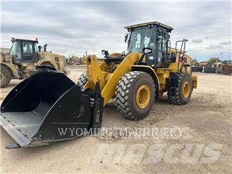 CAT 950 Iekrāvēji uz riteņiem