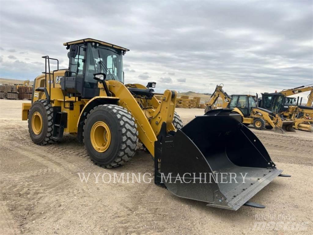 CAT 950 Iekrāvēji uz riteņiem
