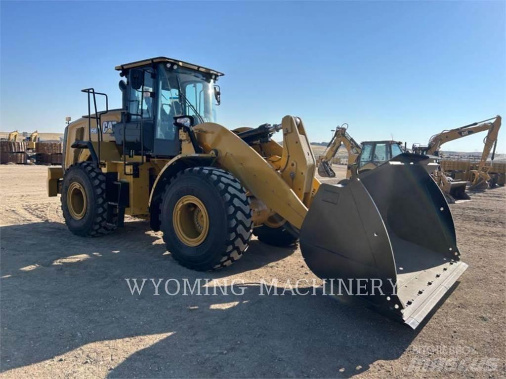CAT 950 Iekrāvēji uz riteņiem