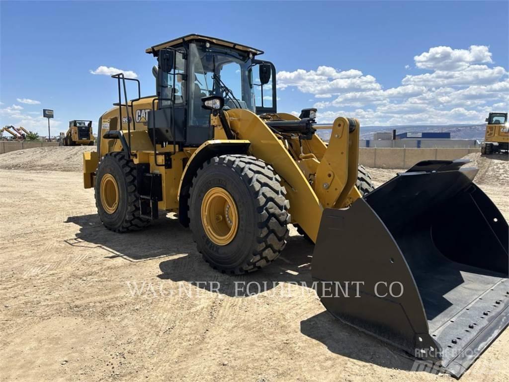 CAT 950 Iekrāvēji uz riteņiem