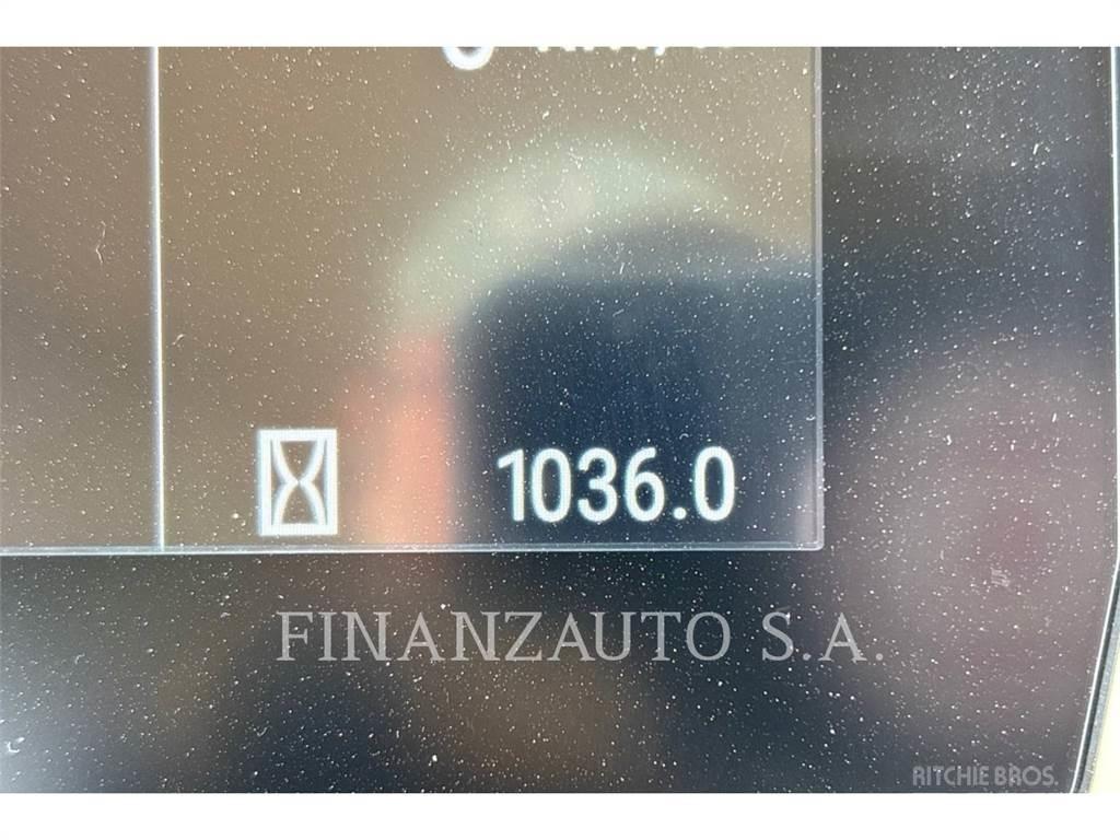 CAT 950 Iekrāvēji uz riteņiem