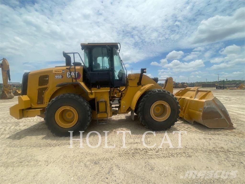CAT 950 Iekrāvēji uz riteņiem