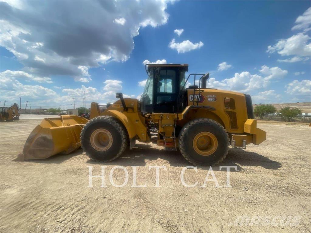 CAT 950 Iekrāvēji uz riteņiem