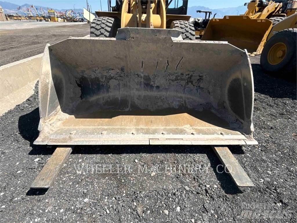 CAT 950 GC QC Iekrāvēji uz riteņiem