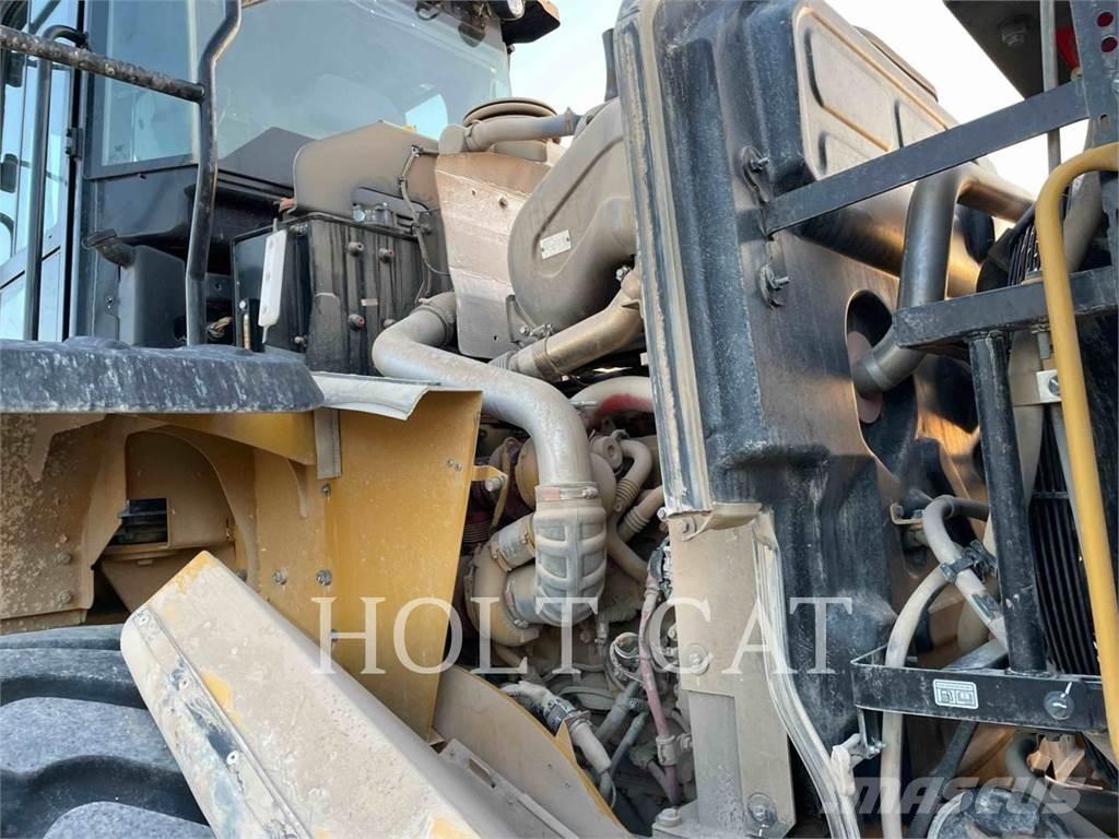 CAT 950 QC Iekrāvēji uz riteņiem