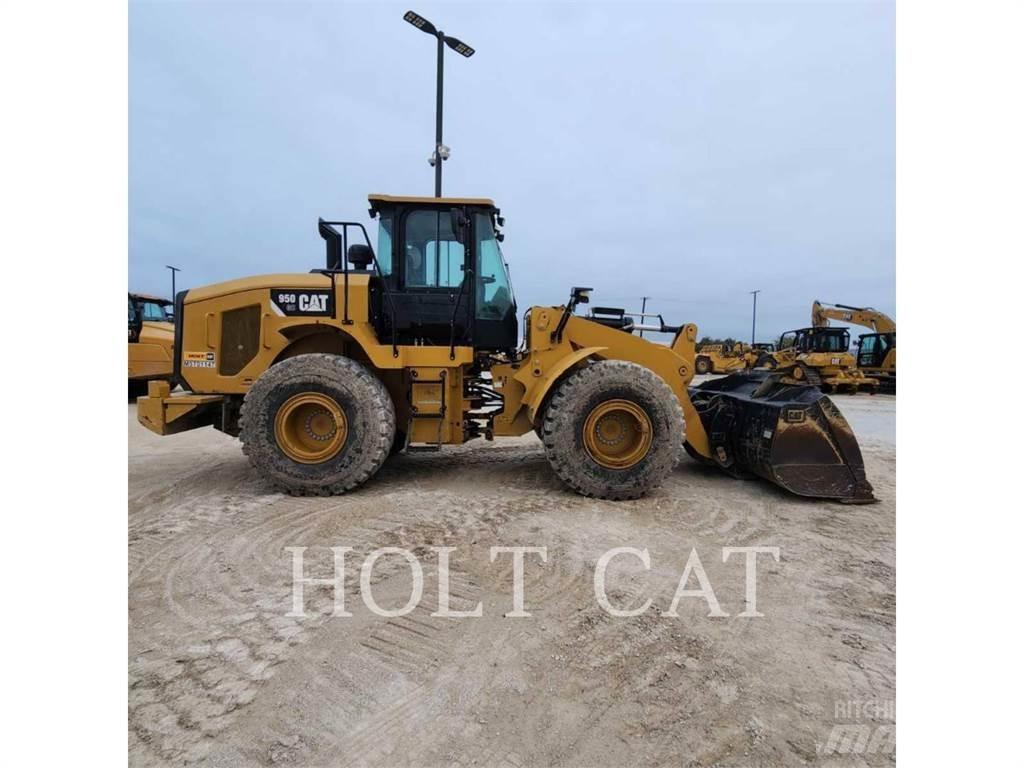 CAT 950GC Iekrāvēji uz riteņiem