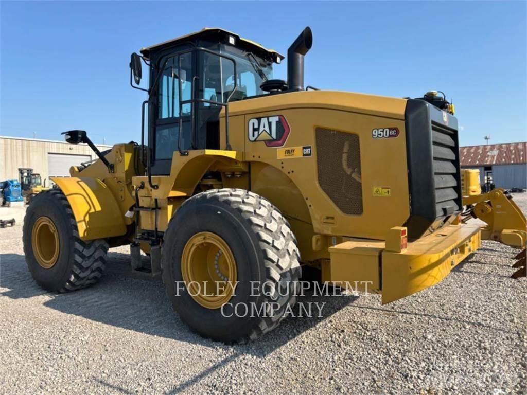 CAT 950GC Iekrāvēji uz riteņiem