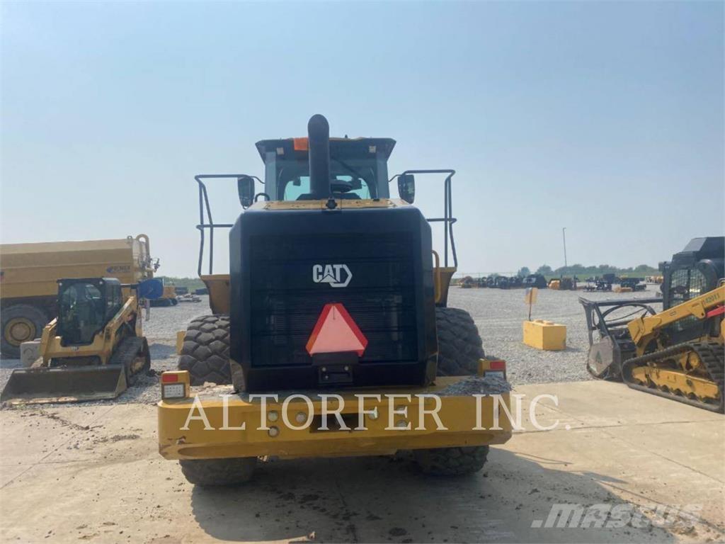 CAT 950GC Iekrāvēji uz riteņiem