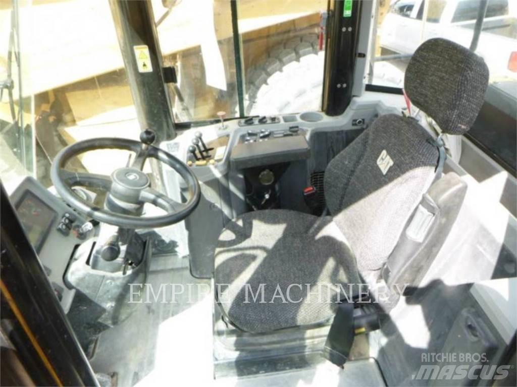 CAT 950GC Iekrāvēji uz riteņiem