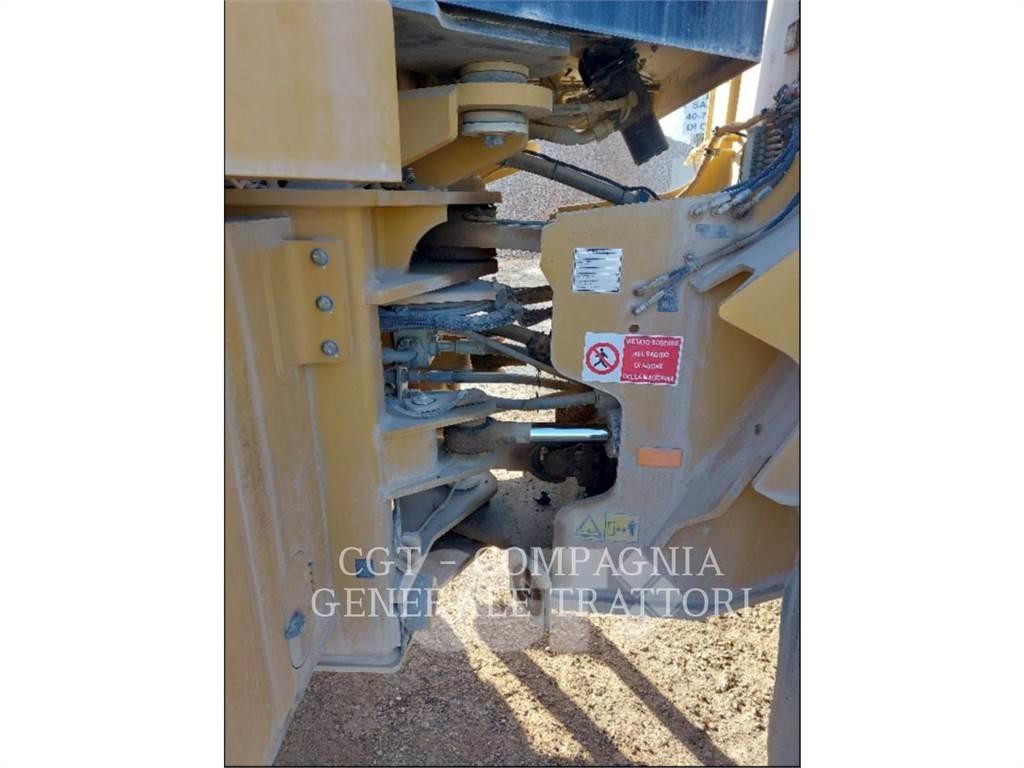 CAT 950GC Iekrāvēji uz riteņiem