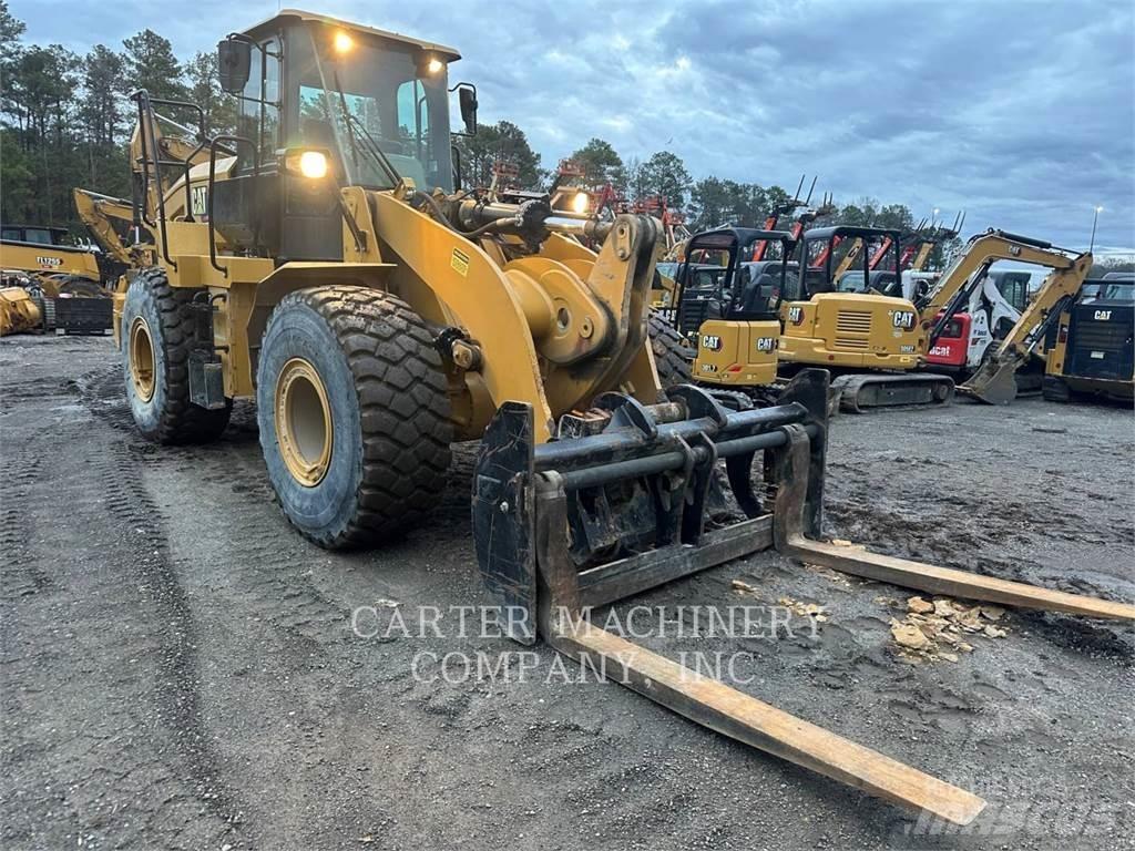 CAT 950GC Iekrāvēji uz riteņiem