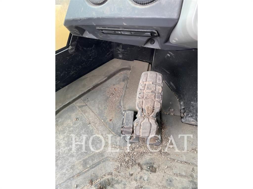 CAT 950GC Iekrāvēji uz riteņiem