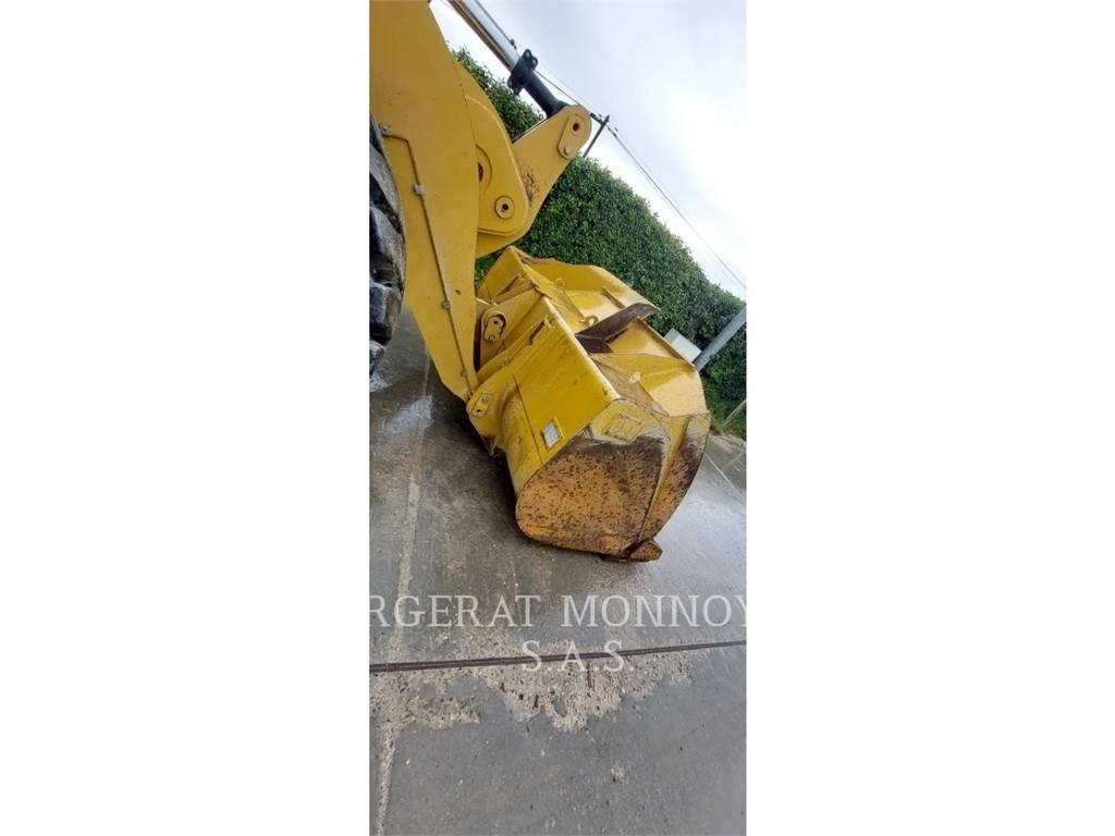 CAT 950GC Iekrāvēji uz riteņiem