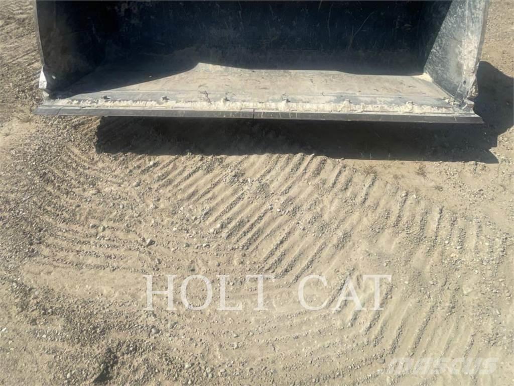 CAT 950GC Iekrāvēji uz riteņiem