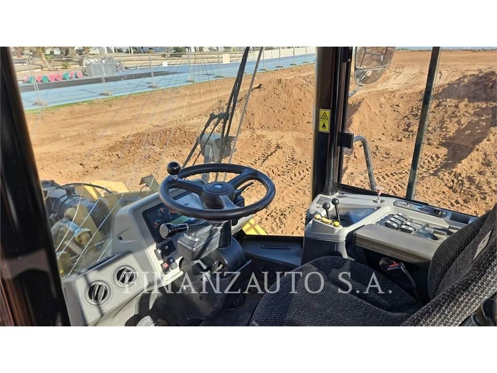 CAT 950GC Iekrāvēji uz riteņiem