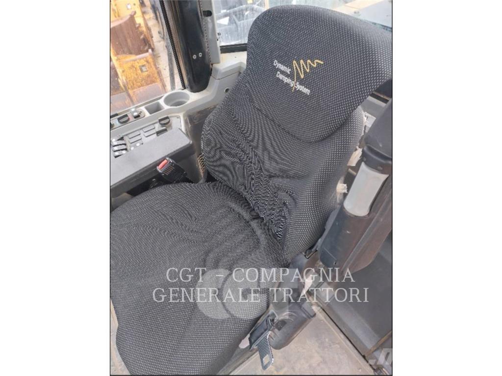 CAT 950GC Iekrāvēji uz riteņiem