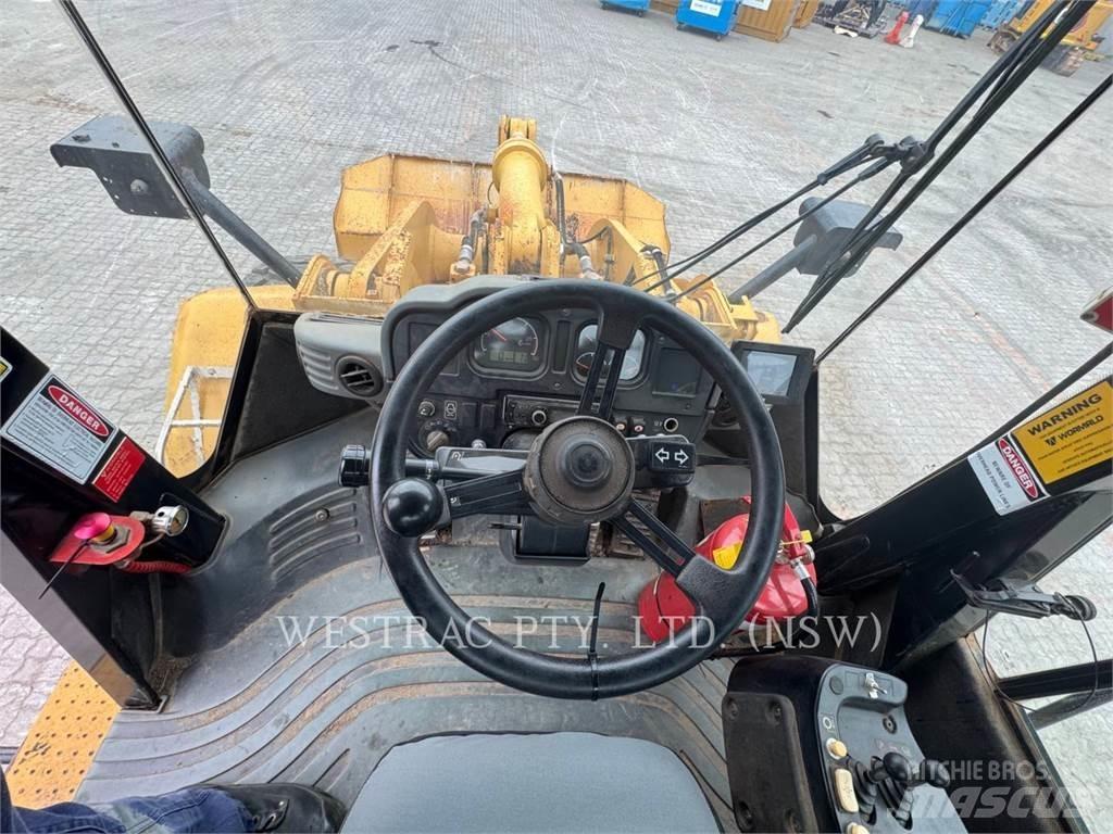 CAT 950H Iekrāvēji uz riteņiem
