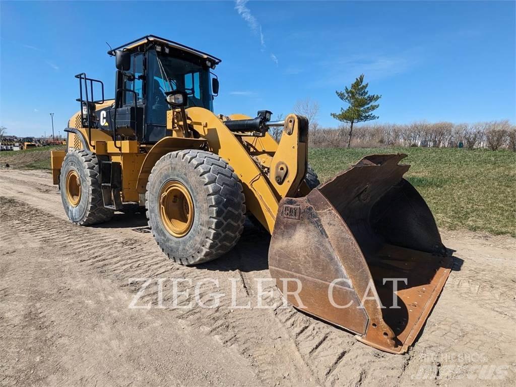 CAT 950K Iekrāvēji uz riteņiem
