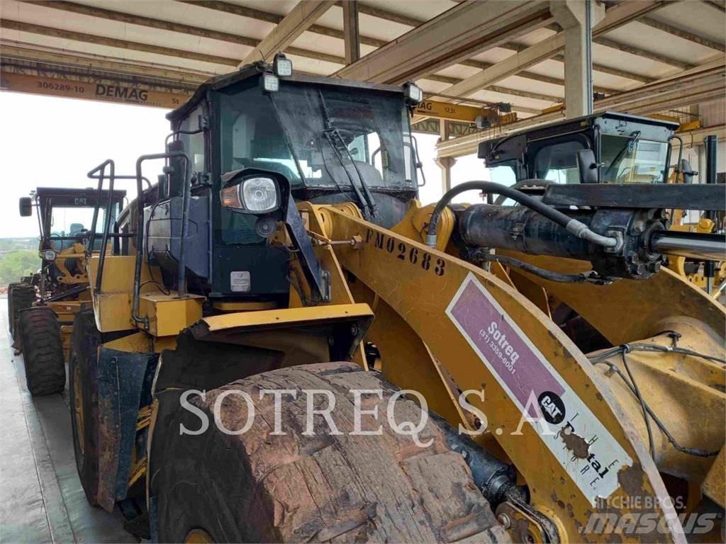 CAT 950L Iekrāvēji uz riteņiem