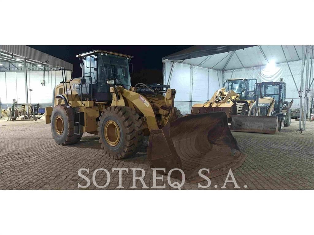 CAT 950L Iekrāvēji uz riteņiem