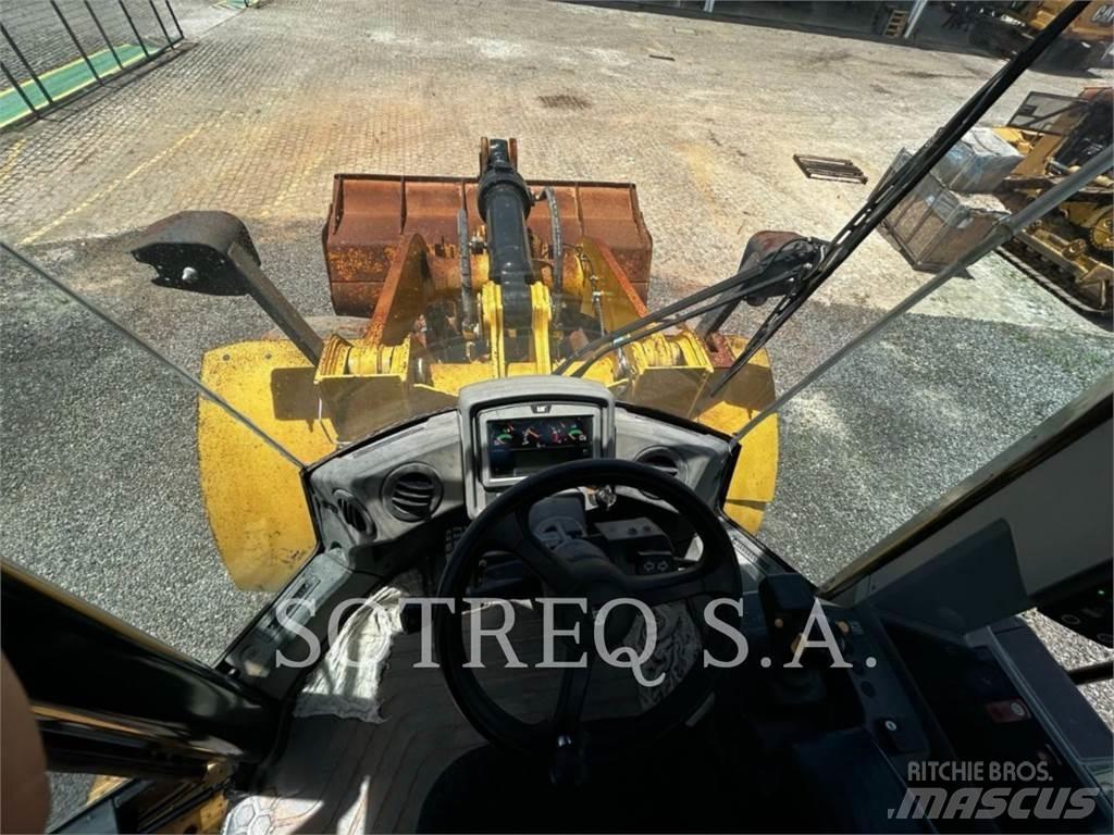 CAT 950L Iekrāvēji uz riteņiem