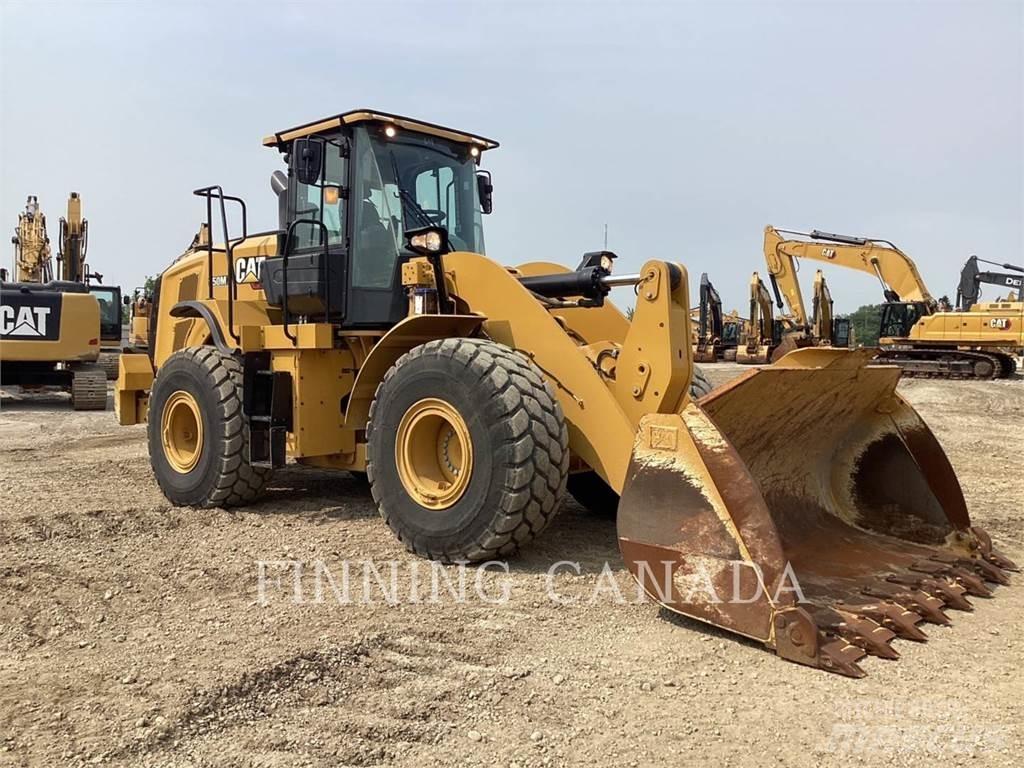 CAT 950M Iekrāvēji uz riteņiem