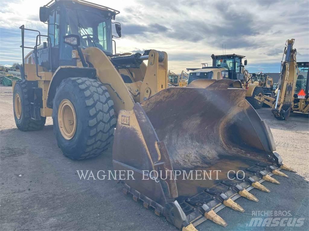 CAT 950M Iekrāvēji uz riteņiem