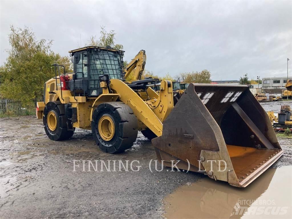 CAT 950M Iekrāvēji uz riteņiem
