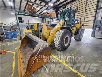 CAT 950M Iekrāvēji uz riteņiem