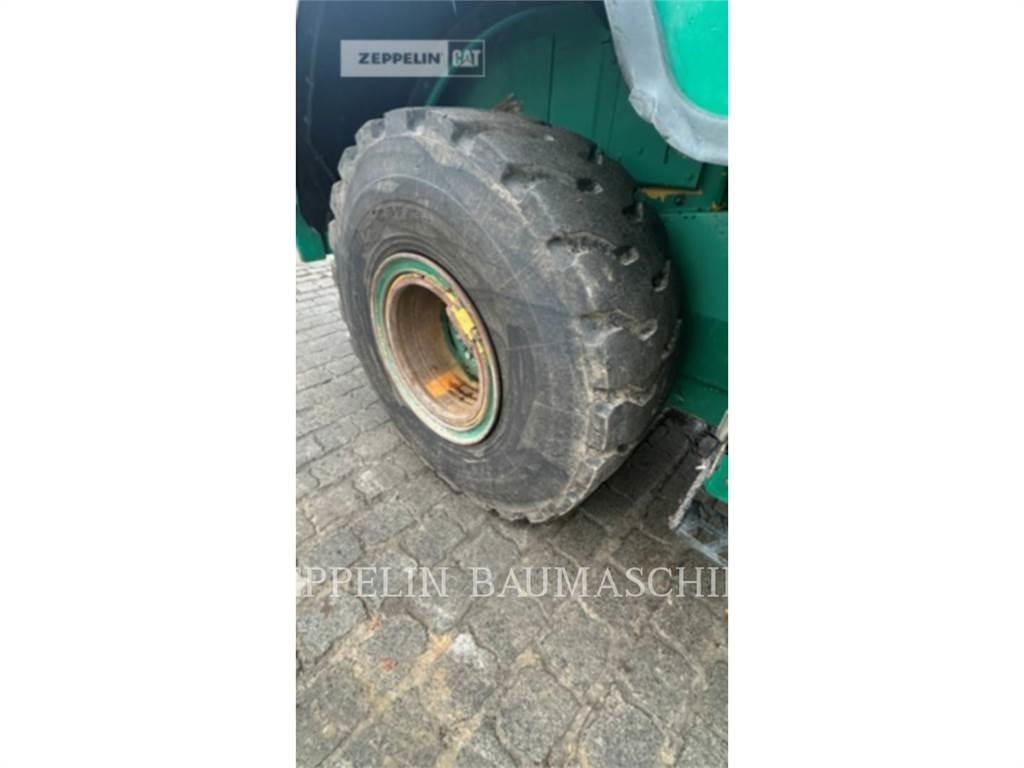 CAT 950M Iekrāvēji uz riteņiem