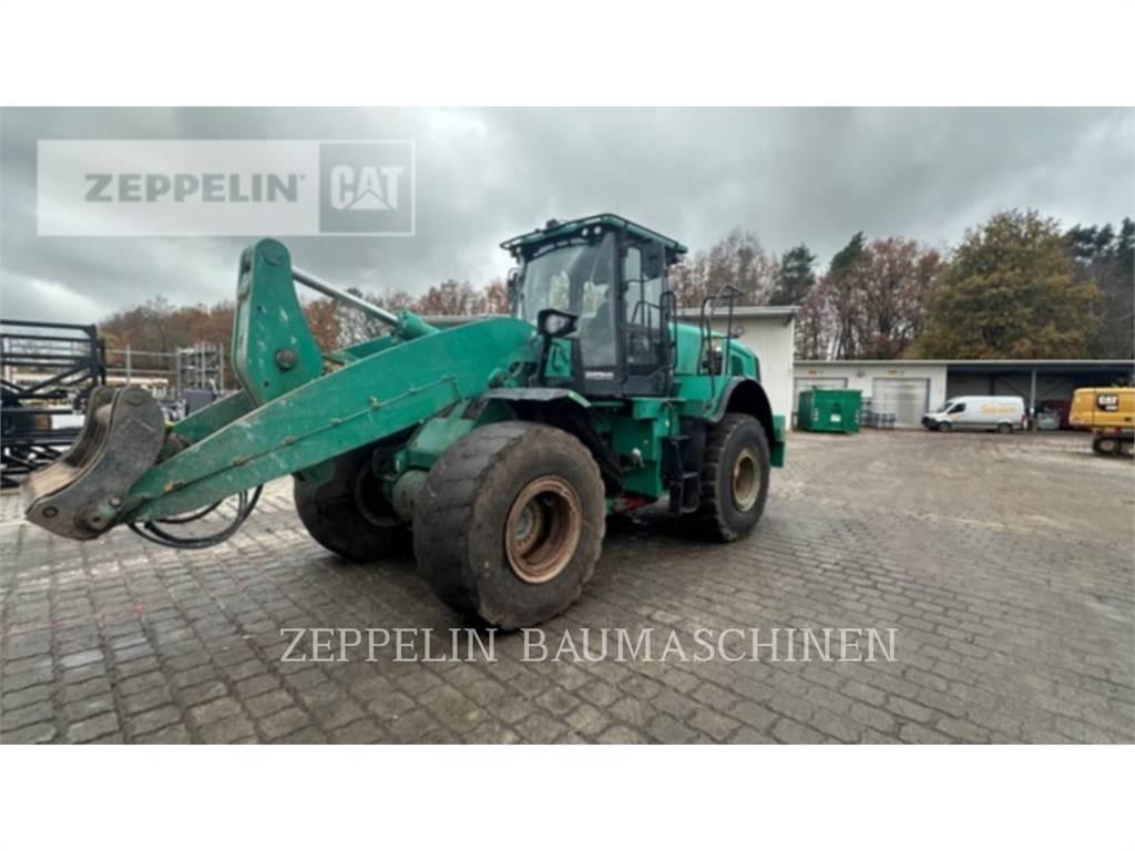 CAT 950M Iekrāvēji uz riteņiem