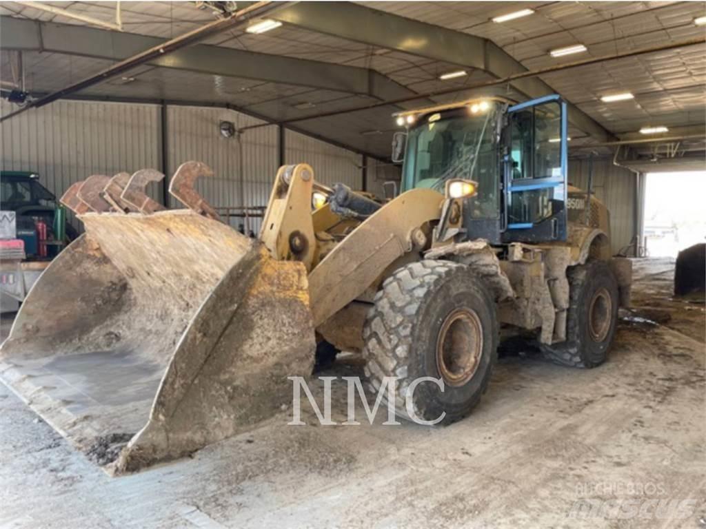 CAT 950M Iekrāvēji uz riteņiem